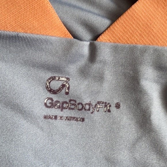 Gap Fit gray and orange cinched waist athletic dress - Picture 6 of 8